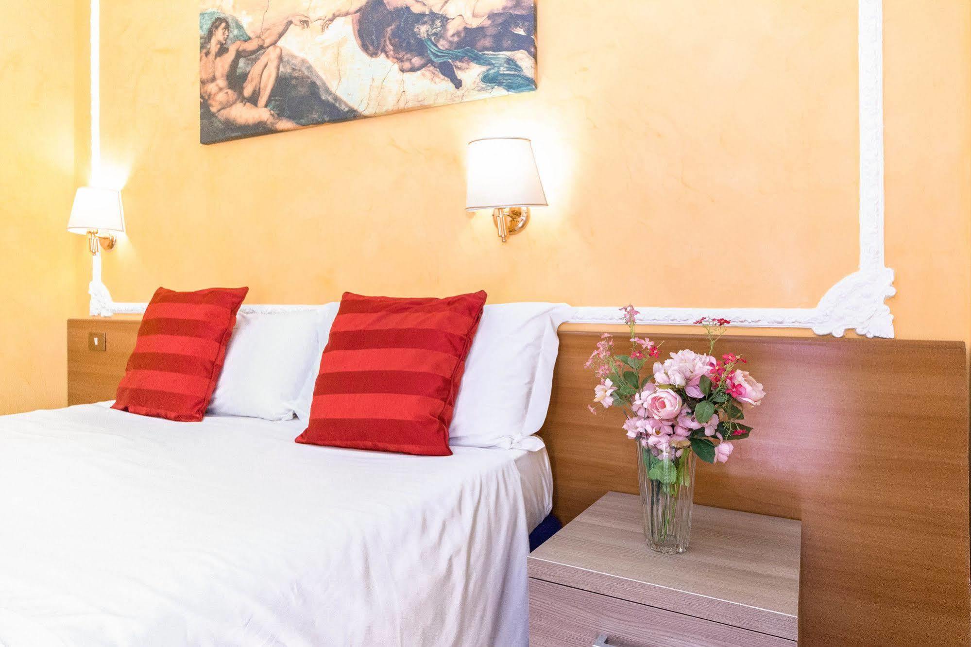 Downtown Accommodation Rome Bagian luar foto