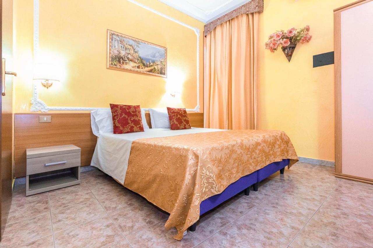 Downtown Accommodation Rome Bagian luar foto
